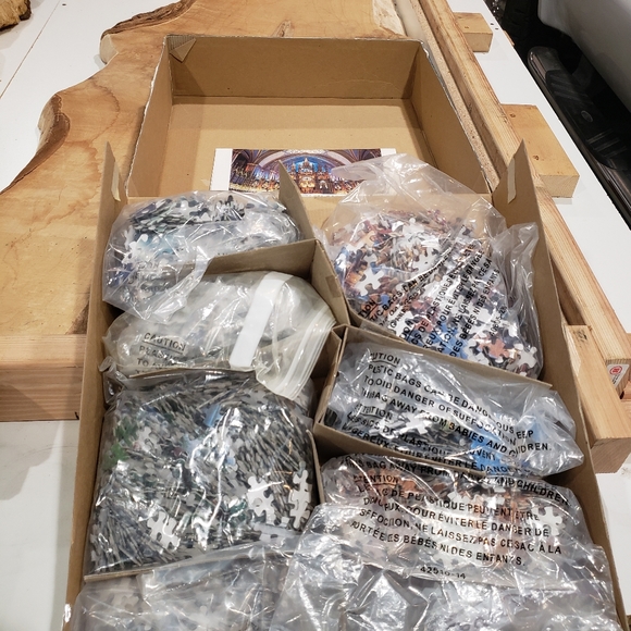 Deluxe Puzzle - Picture 2 of 2